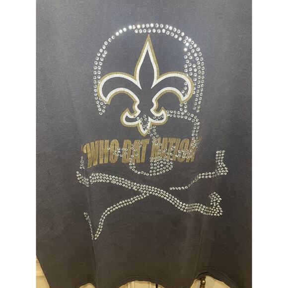 New Orleans Saints Who Dat Nation Skull NFL Jeweled‎ Oversize Tee - Picture 2 of 5